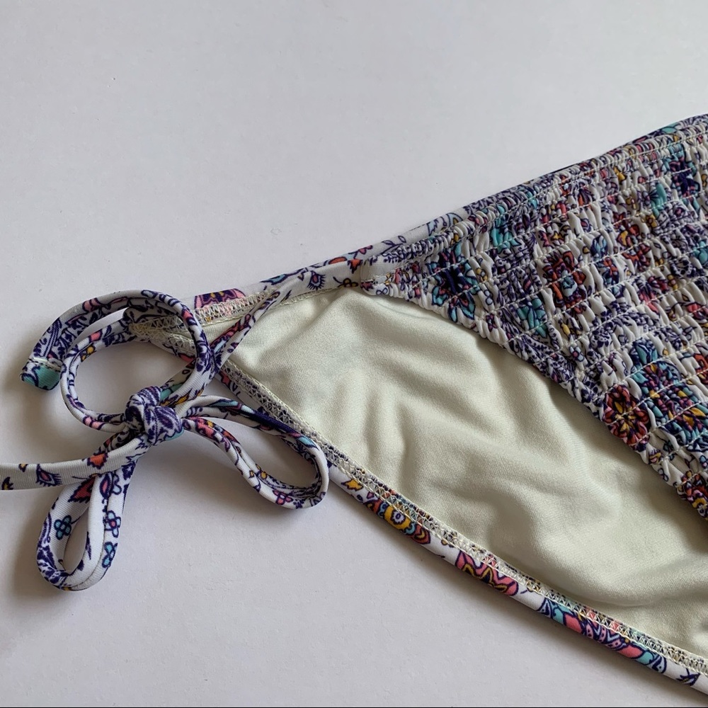 Xhilaration Size Medium Boho Smocked Paisley String Bikini Bottom NWT - Picture 3 of 14